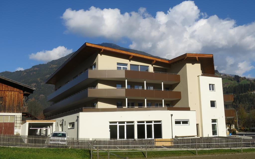 Aparthotel Alptirol Kaltenbach Bagian luar foto