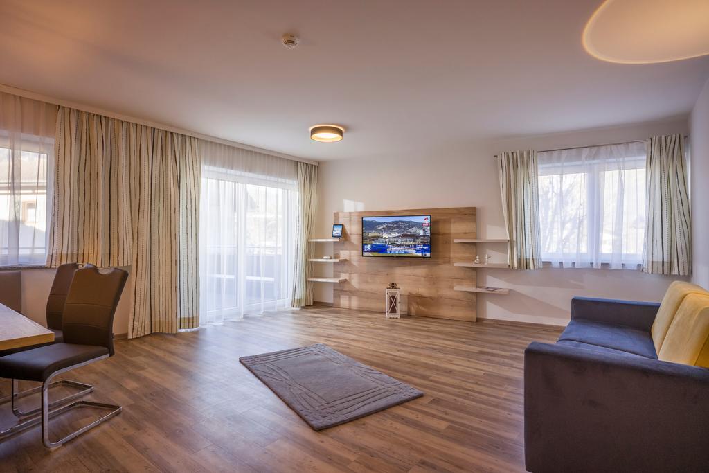 Aparthotel Alptirol Kaltenbach Bagian luar foto