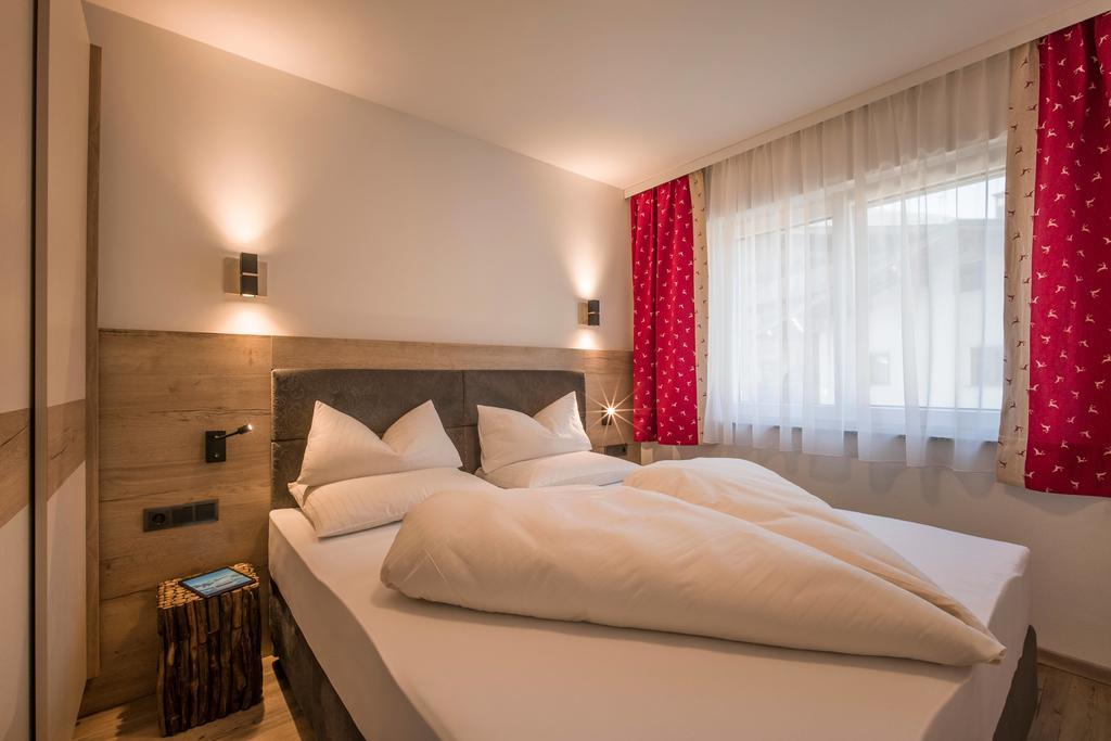 Aparthotel Alptirol Kaltenbach Bagian luar foto