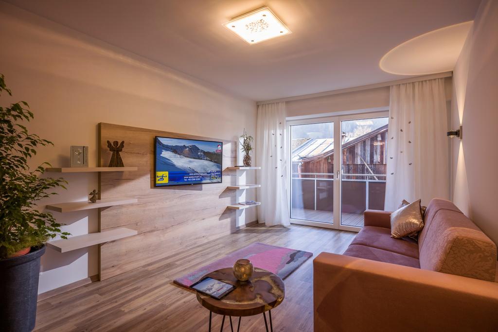 Aparthotel Alptirol Kaltenbach Bagian luar foto