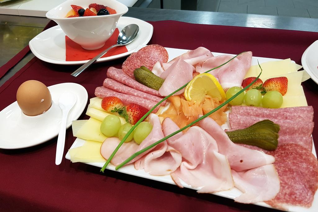 Aparthotel Alptirol Kaltenbach Bagian luar foto