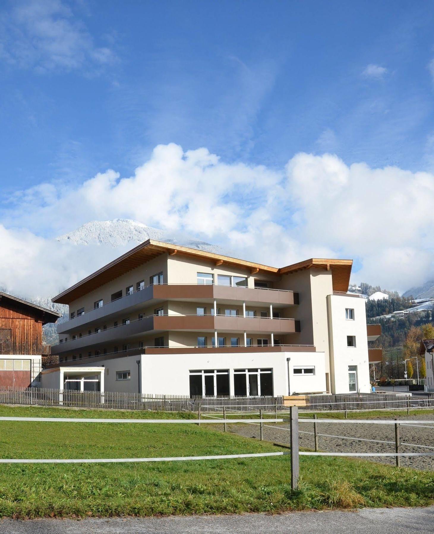 Aparthotel Alptirol Kaltenbach Bagian luar foto